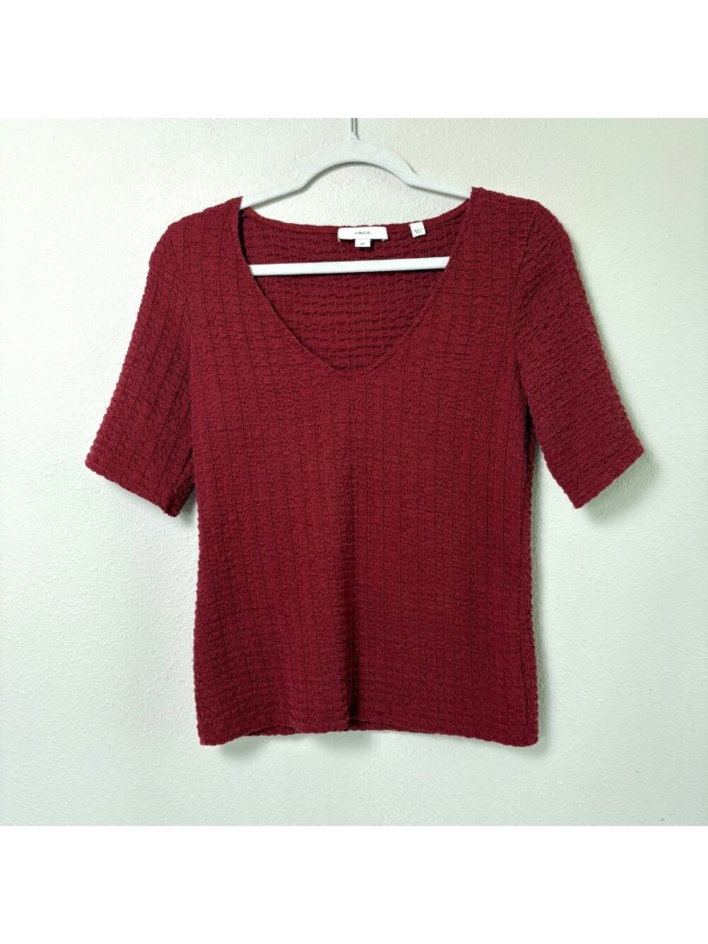 Vince‎ Smocked V Neck Top Size S Red Elbow Sleeve Textured Pattern Stretch